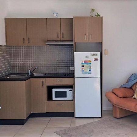 Whitsunday Waterfront Apartments Airlie Beach Eksteriør billede