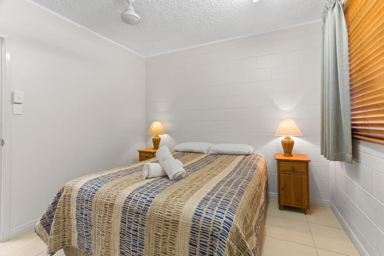 Whitsunday Waterfront Apartments Airlie Beach Eksteriør billede